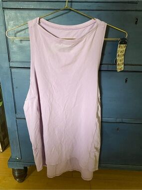 lululemon athletica Lavender Tank Top